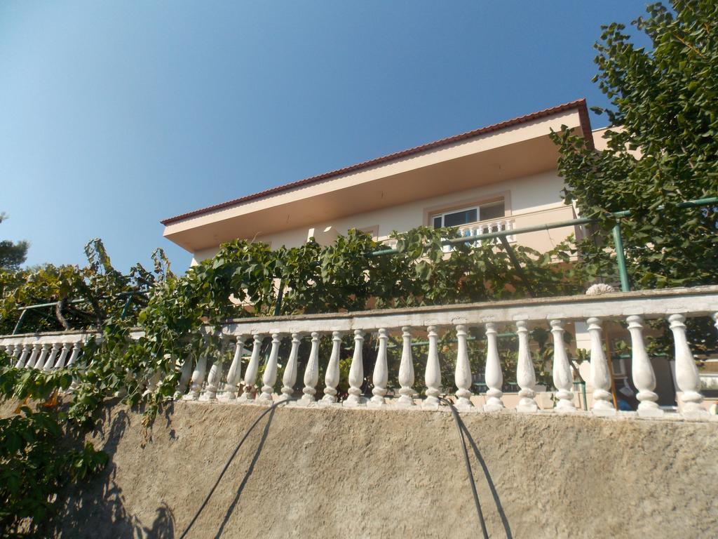 Guest House Vila Bega Sarande Exterior photo