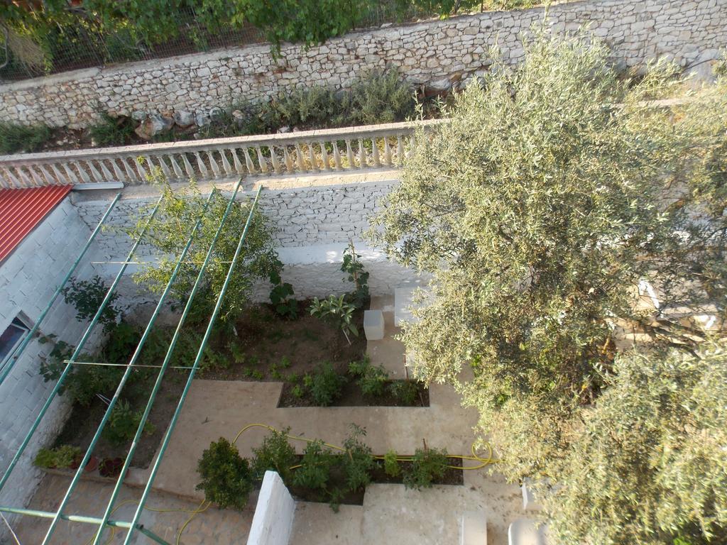 Guest House Vila Bega Sarande Exterior photo