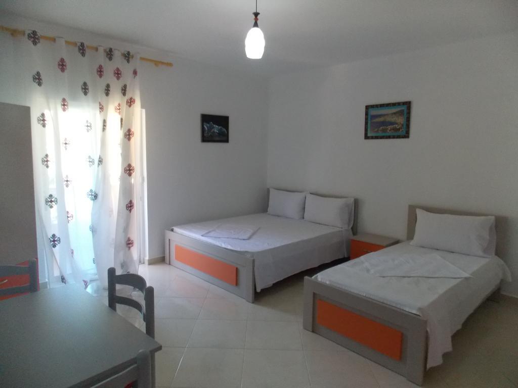Guest House Vila Bega Sarande Exterior photo