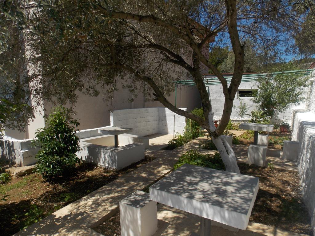 Guest House Vila Bega Sarande Exterior photo